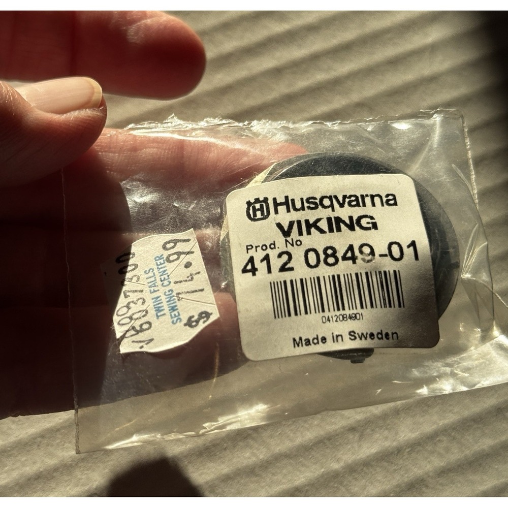 Viking‎ Husqvarna Sewing Hook #4120849-01 Sewing Machine Part Discontinued